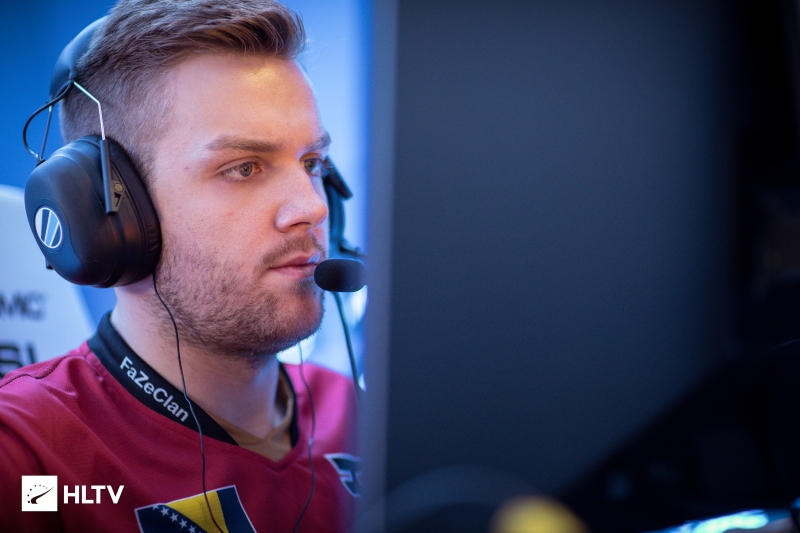 JackeyLove +Meiko下路2v2总击杀次数18次 位列联赛所有下路组合第一位